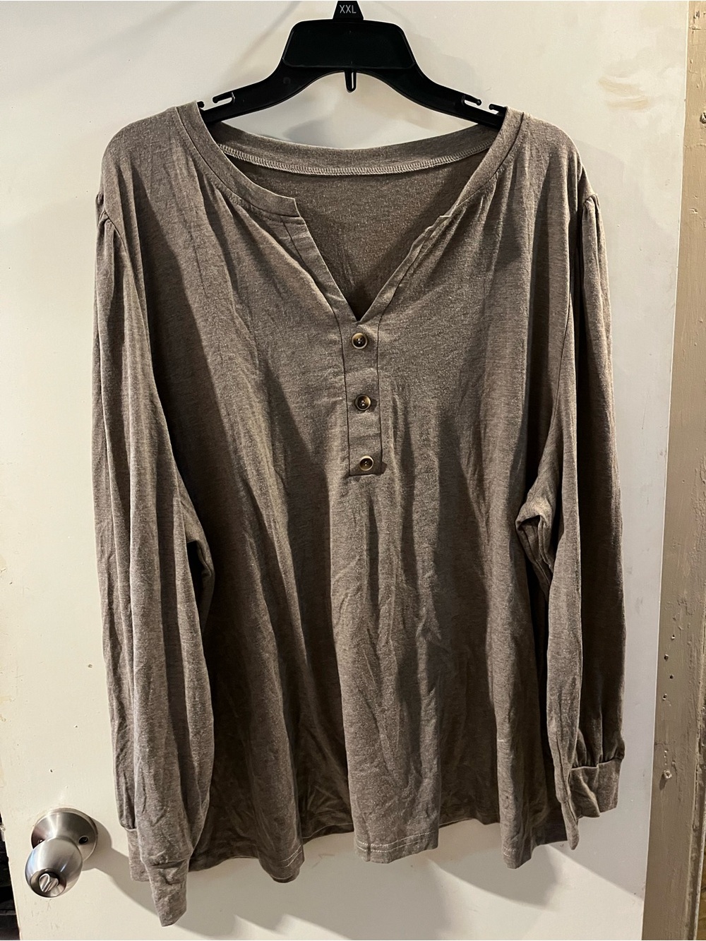 Women's Long Sleeve Henley Tee - Taupe